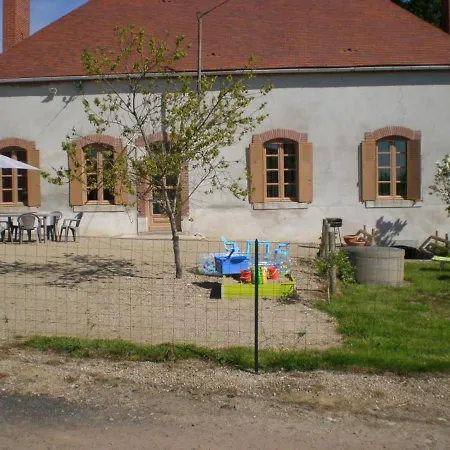 Holiday home Maison De Ferme Renovee Avec Spa, Salle De Jeux Et Activites Pour Enfants - Fr-1-489-28 *